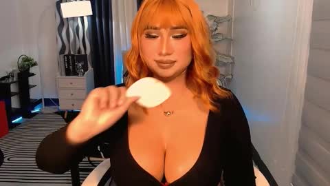 PAULATHEONE online show from October 6, 6:00 am