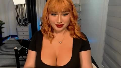 PAULATHEONE online show from October 7, 8:33 am