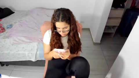 Snapshot of greciaruiz chatting on June 10, 12:55 am GreciaRuiz online show from June 10, 12:55 am
