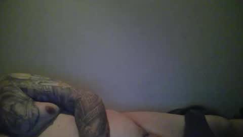 Snapshot of greekprince77 chatting on November 14, 1:43 pm greekprince77 online show from November 14, 1:43 pm