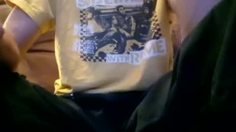 Snapshot of greenbastard78 chatting on June 25, 10:03 pm greenbastard78 online show from June 25, 10:03 pm