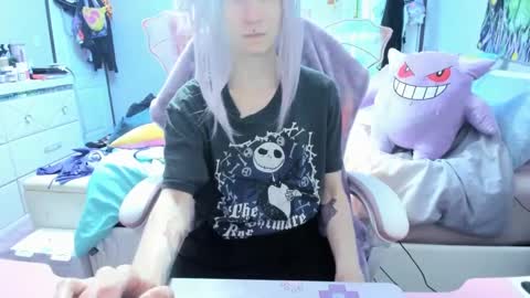 GreenEyedLovexo online show from March 8, 9:51 pm