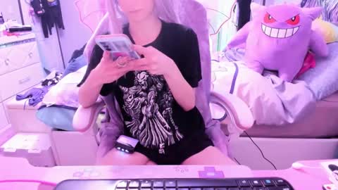 GreenEyedLovexo online show from March 12, 10:07 pm