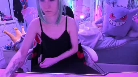 GreenEyedLovexo online show from October 8, 2:14 pm