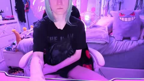 GreenEyedLovexo online show from October 10, 1:10 pm