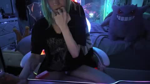 GreenEyedLovexo online show from October 16, 6:58 am