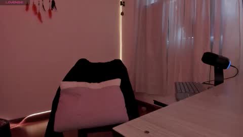 Medussa online show from December 3, 10:19 pm