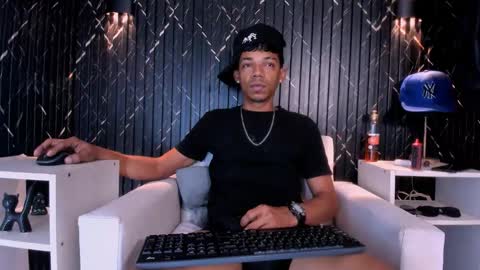 GregorySforza online show from November 25, 9:04 pm