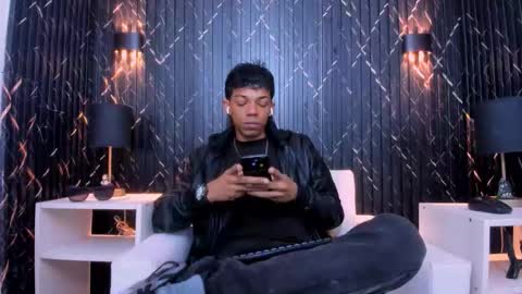 GregorySforza online show from December 1, 7:30 pm