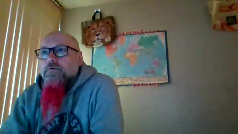 Snapshot of gregrev chatting on May 16, 9:13 pm gregrev online show from May 16, 9:13 pm