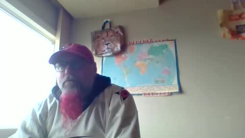 Snapshot of gregrev chatting on May 21, 11:34 pm gregrev online show from May 21, 11:34 pm