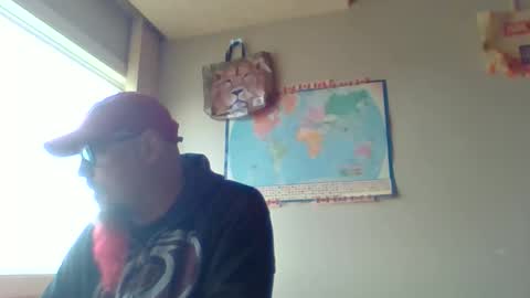 Snapshot of gregrev chatting on June 10, 10:19 pm gregrev online show from June 10, 10:19 pm