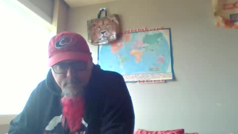 Snapshot of gregrev chatting on June 11, 8:51 pm gregrev online show from June 11, 8:51 pm