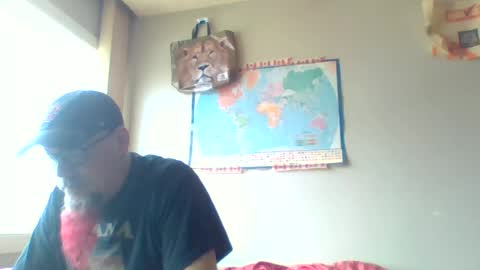 Snapshot of gregrev chatting on June 17, 10:10 pm gregrev online show from June 17, 10:10 pm