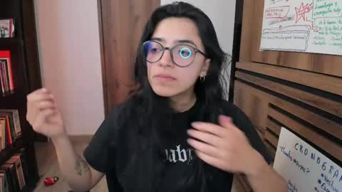 Snapshot of gretagat chatting on April 21, 12:12 am Greta online show from April 21, 12:12 am