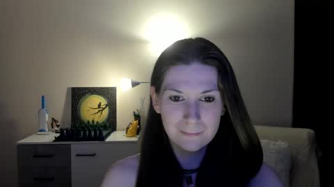 Snapshot of gretamiln chatting on October 19, 7:14 pm Greta online show from October 19, 7:14 pm