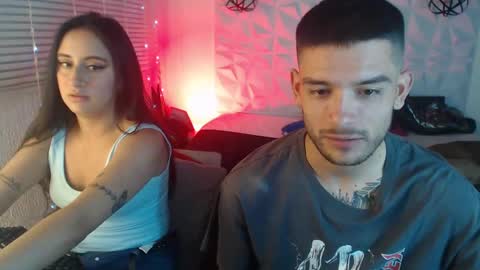 Snapshot of gretta_n_dannie chatting on December 31, 6:37 am Gretta n dannie online show from December 31, 6:37 am