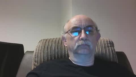 Snapshot of grey_dom chatting on October 16, 9:05 pm Master Sir online show from October 16, 9:05 pm
