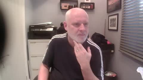 greyfox_6000 online show from January 16, 1:47 pm