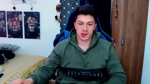 griego01 online show from December 17, 5:58 pm