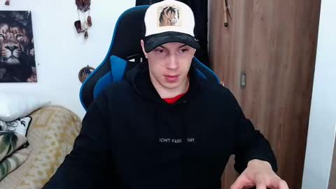 griego01 online show from January 3, 6:03 pm