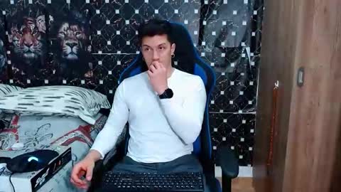 griego01 online show from February 27, 6:24 am