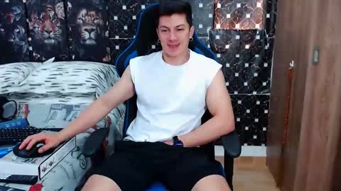 griego01 online show from March 3, 6:58 pm