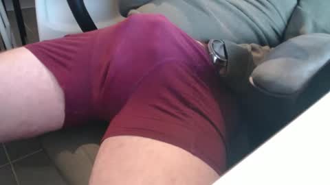 Snapshot of griesie chatting on December 4, 12:20 am Griesie online show from December 4, 12:20 am