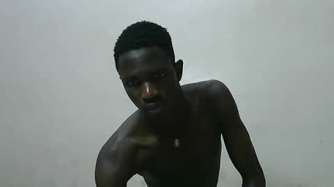 Snapshot of grillzhotz chatting on June 24, 8:57 am grillzhotz online show from June 24, 8:57 am