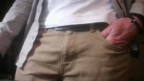 Snapshot of grimbergen123 chatting on October 8, 8:17 pm Grim online show from October 8, 8:17 pm