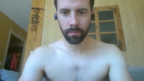 grimpeurdu74 online show from November 8, 9:42 am