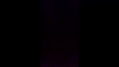 Snapshot of grinditonmyface420 chatting on December 17, 4:40 am grinditonmyface420 online show from December 17, 4:40 am