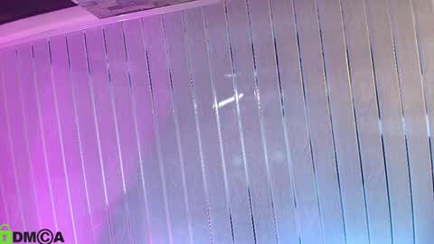 Snapshot of griselle_rousse chatting on May 15, 11:06 am online show from May 15, 11:06 am