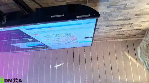 Snapshot of griselle_rousse chatting on May 16, 11:31 am online show from May 16, 11:31 am