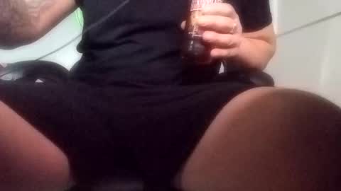 Snapshot of griszkaa06 chatting on December 18, 8:31 am griszkaa06 online show from December 18, 8:31 am