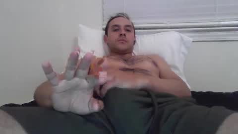 Snapshot of grnde789 chatting on October 6, 3:15 am grnde789 online show from October 6, 3:15 am