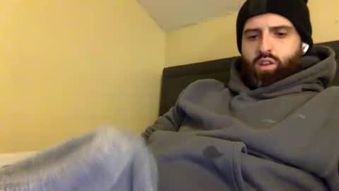 grobs123 online show from March 23, 8:13 pm