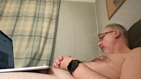 Snapshot of grossebite4444 chatting on June 13, 11:57 pm grossebite4444 online show from June 13, 11:57 pm