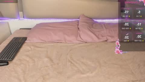 Snapshot of grupojade chatting on December 14, 11:12 pm grupojade online show from December 14, 11:12 pm