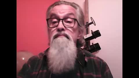 Snapshot of grybear60 chatting on February 8, 7:59 am Grybear online show from February 8, 7:59 am