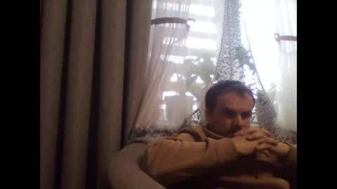 Snapshot of grzes1976 chatting on December 4, 9:29 am grzes1976 online show from December 4, 9:29 am