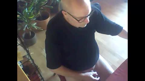 Snapshot of gssikstyfor chatting on September 28, 10:09 am Guido online show from September 28, 10:09 am