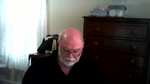 Snapshot of gtnolder60 chatting on June 7, 11:25 am Gary online show from June 7, 11:25 am