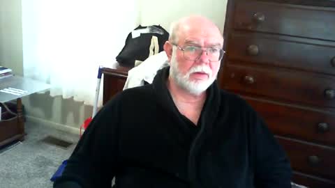 Snapshot of gtnolder60 chatting on June 23, 11:30 am Gary online show from June 23, 11:30 am