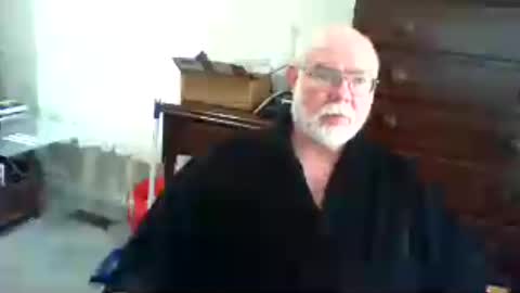 Snapshot of gtnolder60 chatting on June 30, 11:33 am Gary online show from June 30, 11:33 am