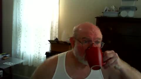 Snapshot of gtnolder60 chatting on July 15, 1:27 pm Gary online show from July 15, 1:27 pm