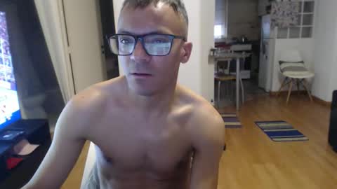 guachin_new online show from March 11, 4:13 pm