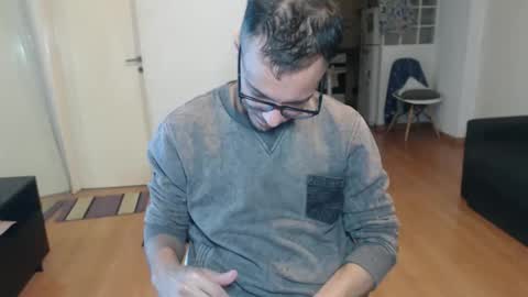 guachin_new online show from June 3, 2:03 am