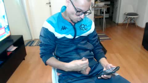guachin_new online show from June 12, 11:03 pm