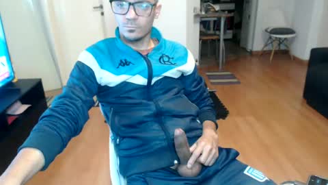 guachin_new online show from June 16, 11:40 pm